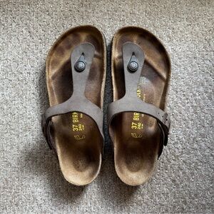 Birkenstock Gizeh Mocha Sandals Size 37